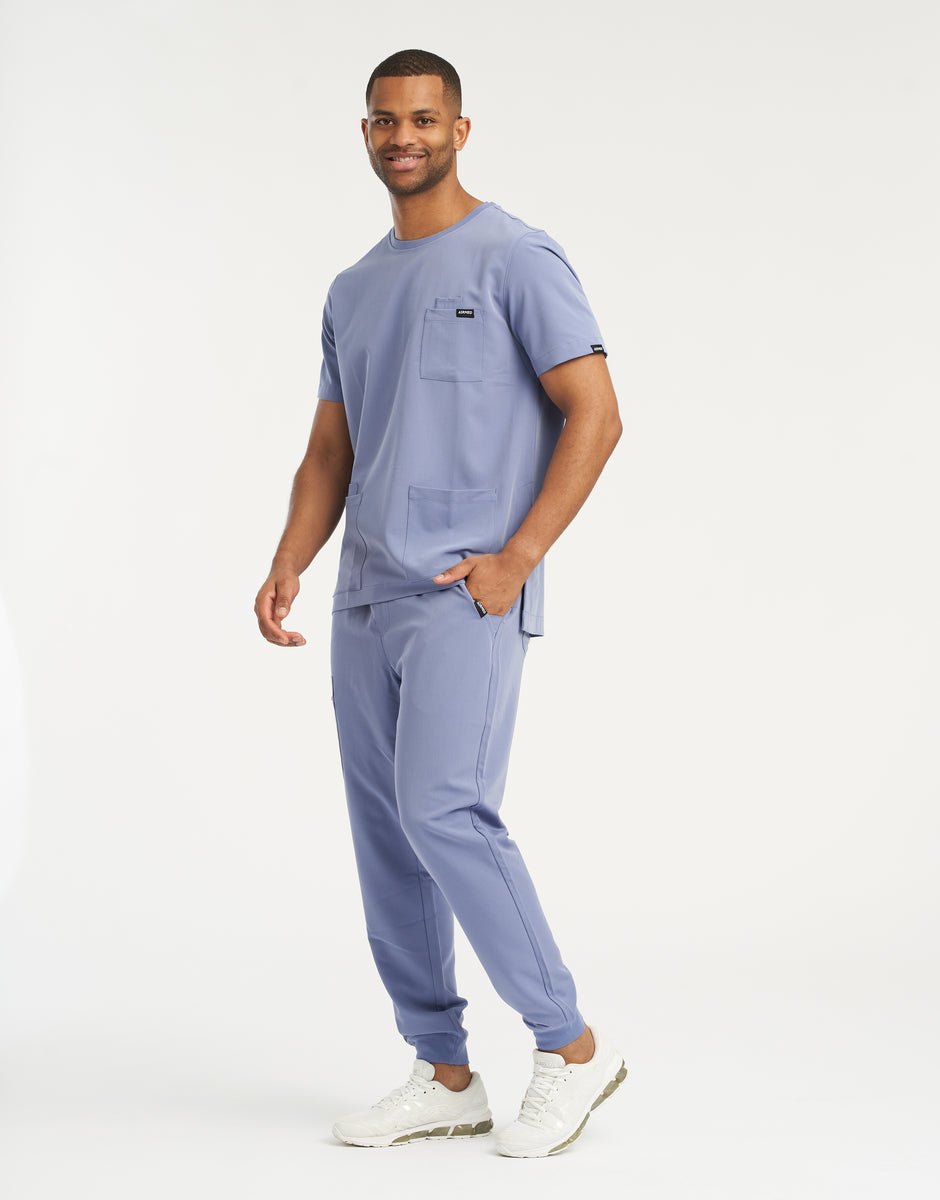 Essential Crewneck Scrub Top - Cocoa (MEN) – Airmed Scrubs