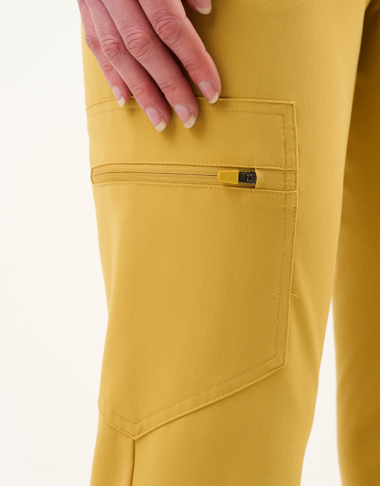 Essential Jogger Scrub Pants - Yellow Gold