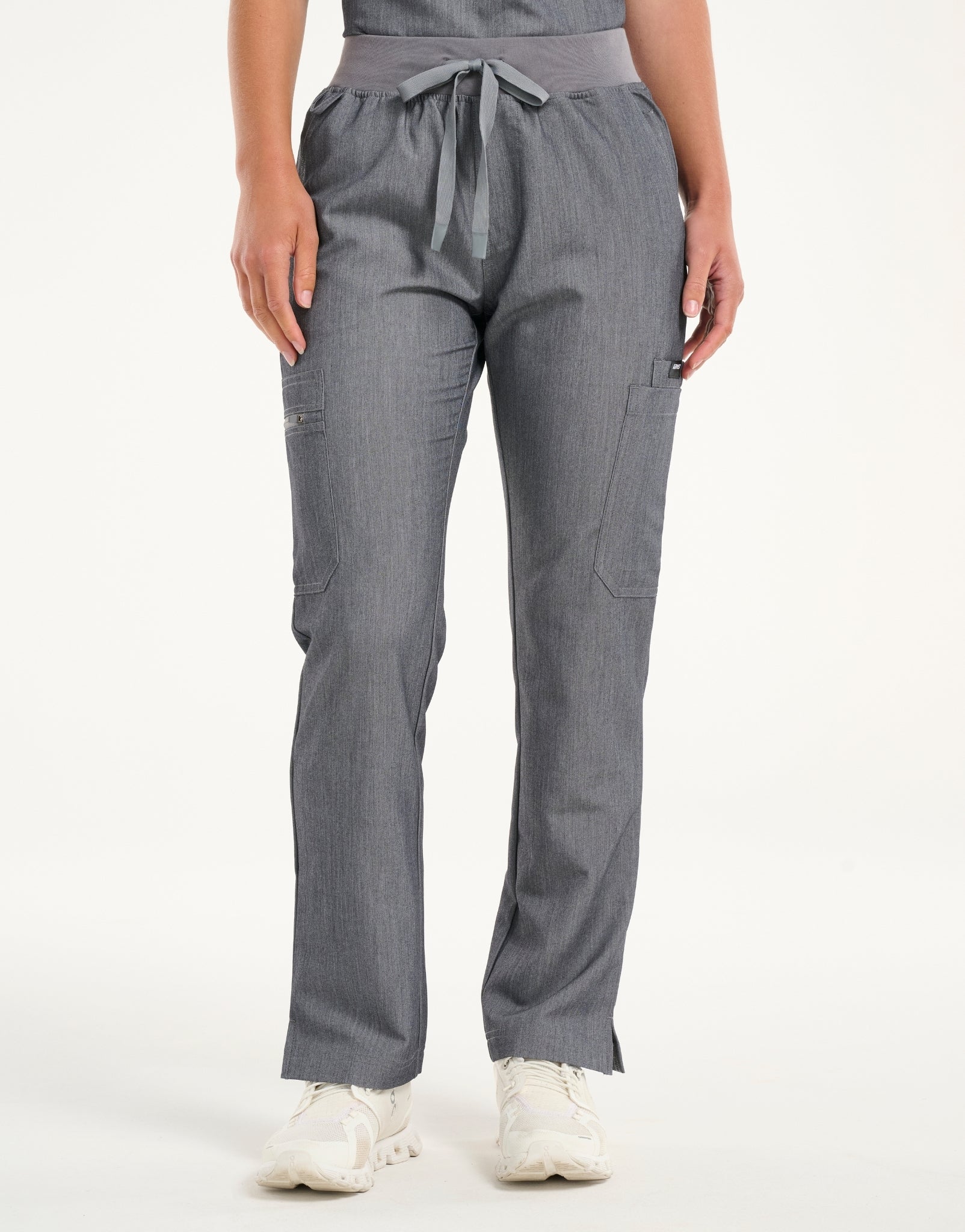 Essential Multi-Pocket Scrub Pants - Heather Grey