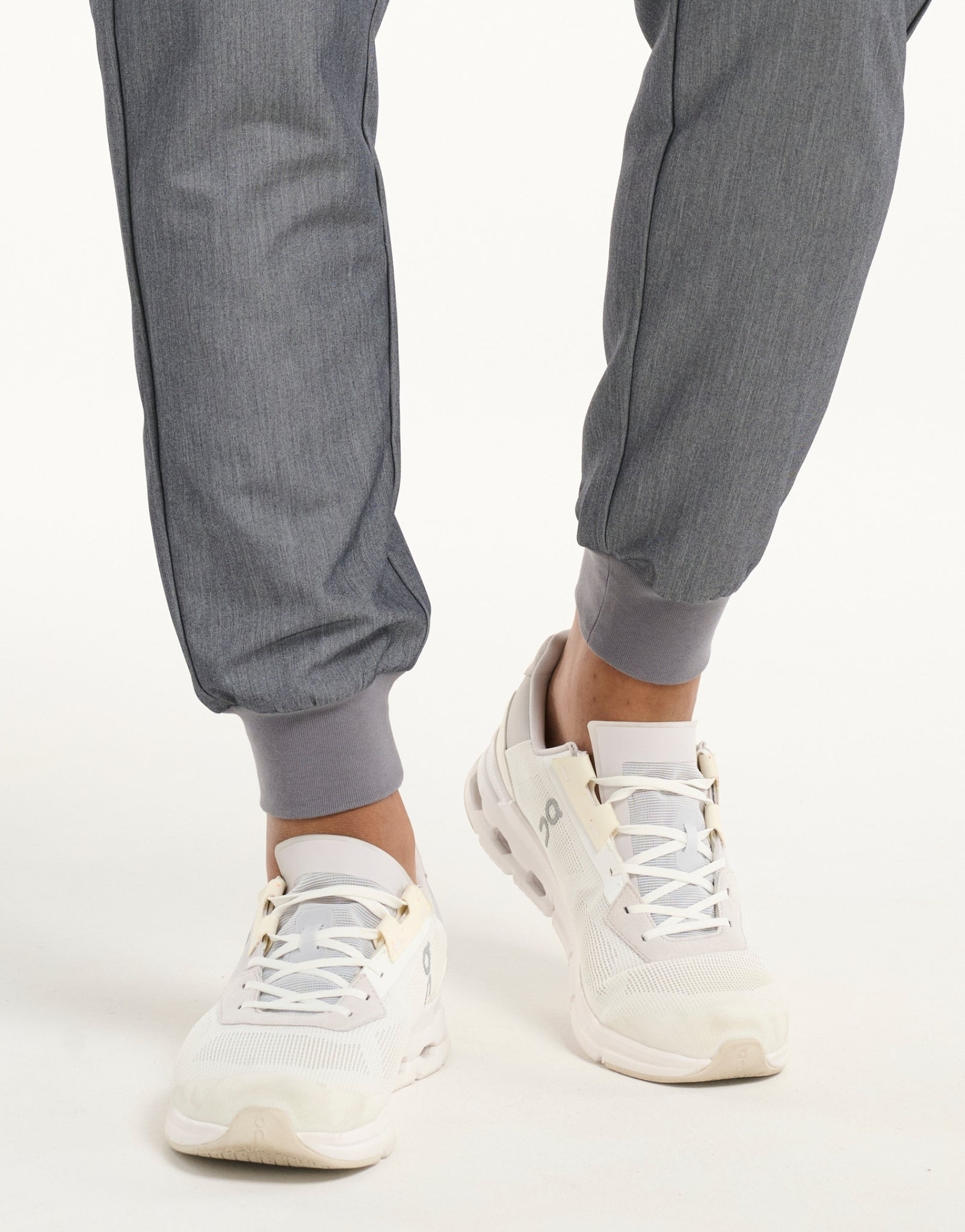 Aspire Jogger Scrub Pants - Heather Grey