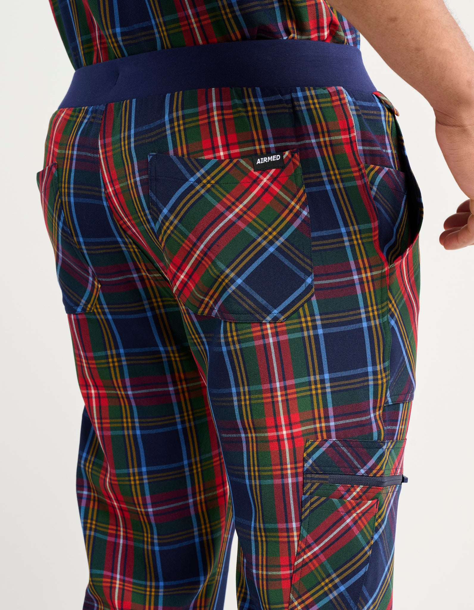 Essential Multi-Pocket Scrub Pants - Christmas Blue Tartan