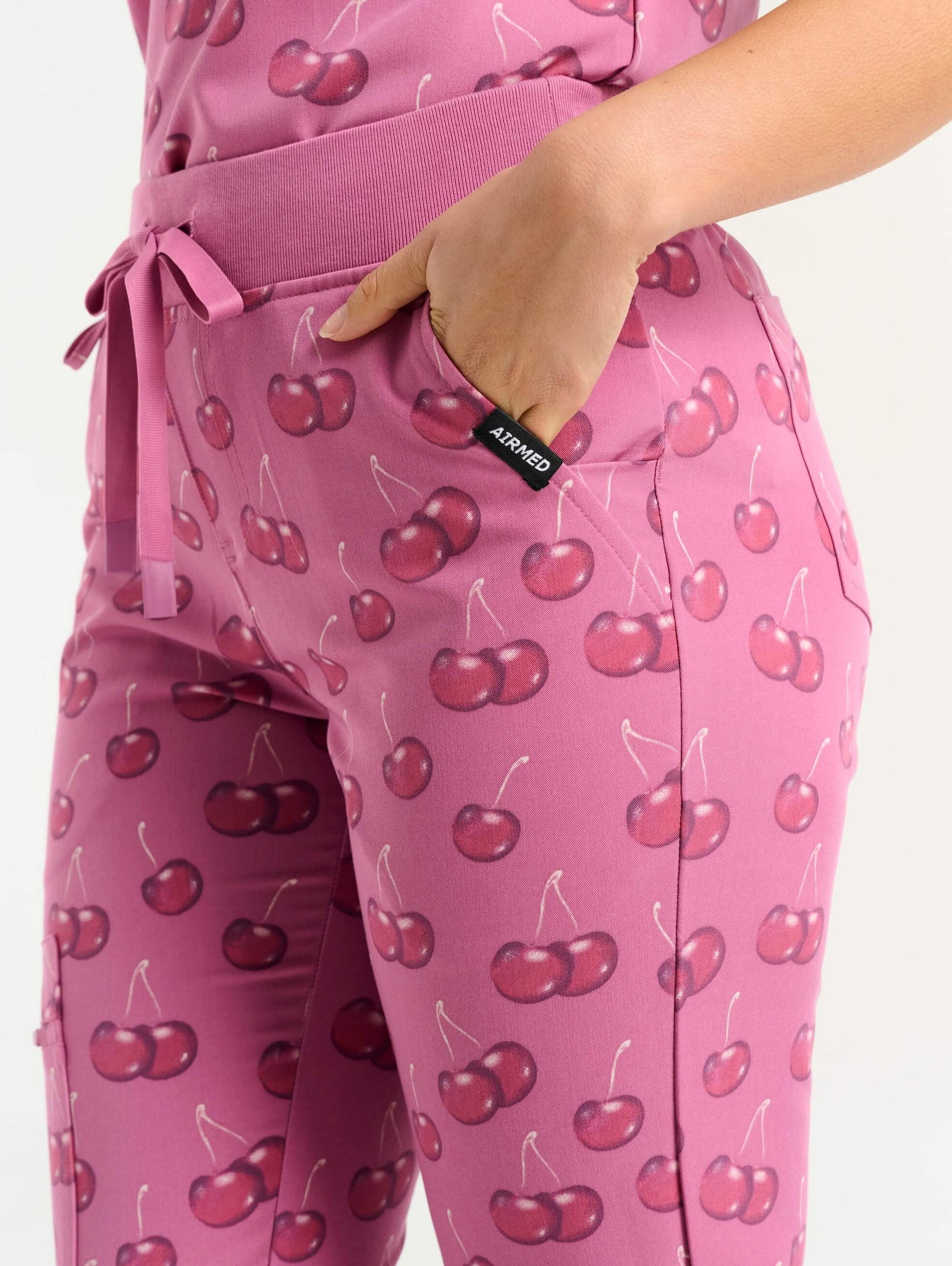 Essential Jogger Scrub Pants - Cherry Print