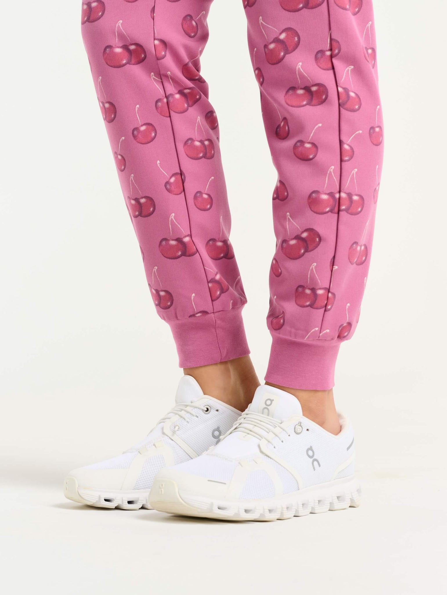 Essential Jogger Scrub Pants - Cherry Print