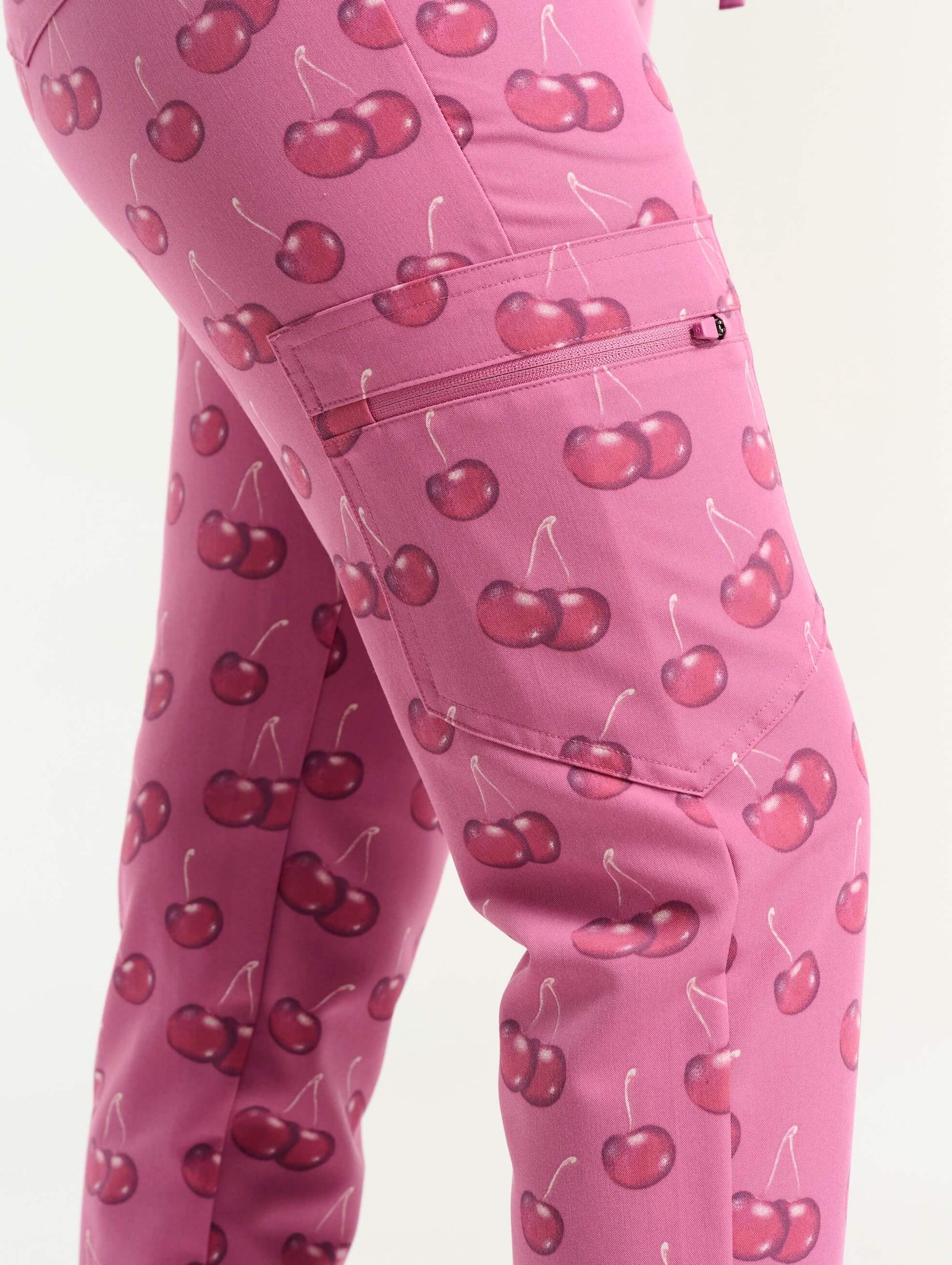 Essential Jogger Scrub Pants - Cherry Print