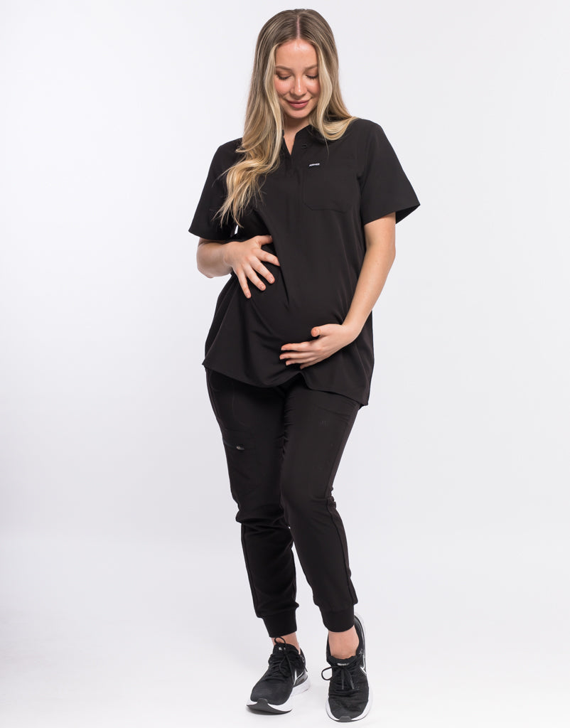 Essential Everyday Black Maternity Jogger Scrub Pants – Airmed Scrubs