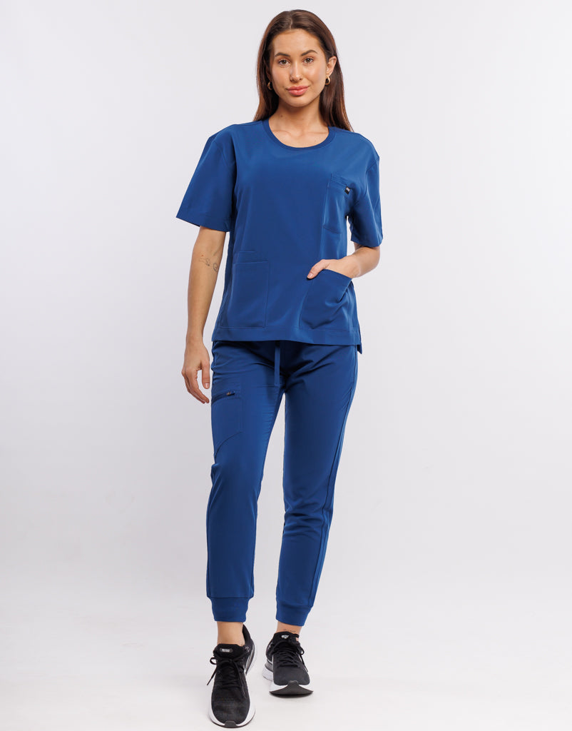 Essential Crewneck Scrub Top - Royal Blue – Airmed Scrubs