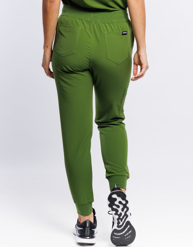 Essential Jogger Scrub Pants - Fern Green